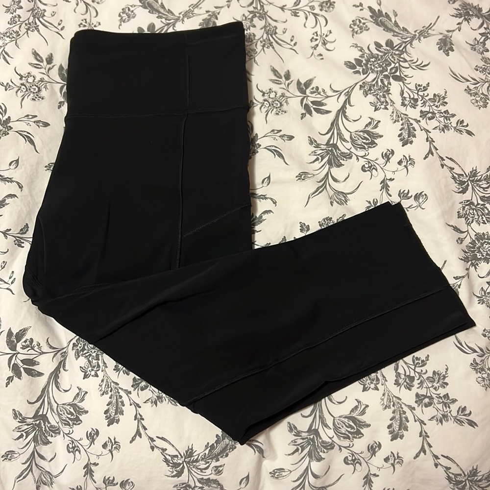 Lulu Lemon cropped leggings